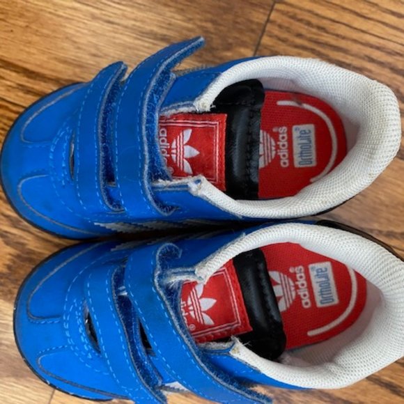 TODDLER ADIDAS SNEAKERS SIZE 5K - Picture 6 of 6